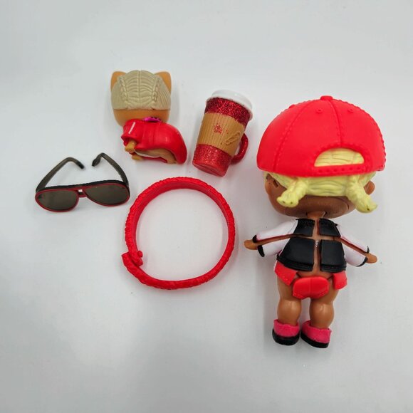 LOL Surprise Little Tikes Car Doll Cat Accessories Cozy Coupe Mc Swag Red Read - Picture 5 of 12